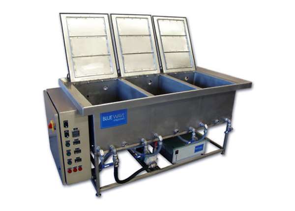 Ultrasonic cleaner tank