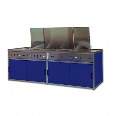 Bluewave self enclosed tank