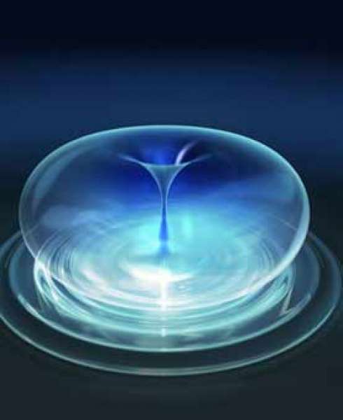 Ultrasonic cleaning bubble with tornado in center